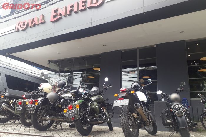 Komunitas Royal Enfield, Royal Riders Indonesia akan touring 6 ribu kilometer kelilingi Sumatera.