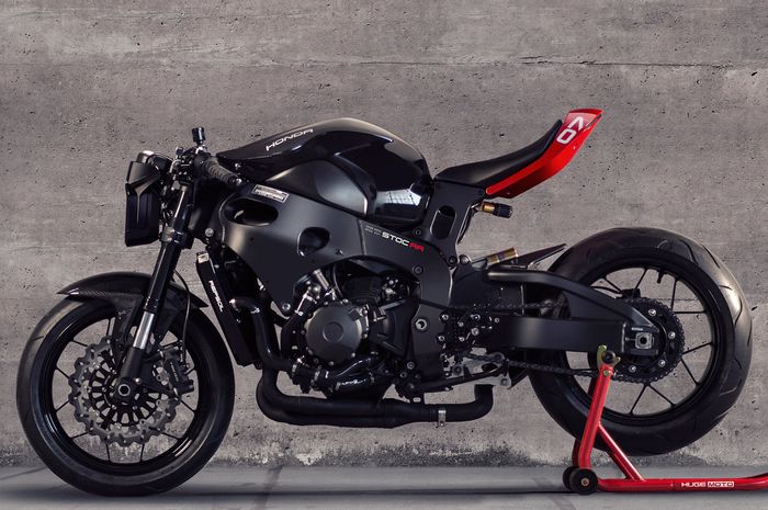 Honda CBR1000RR bergaya cafe fighter