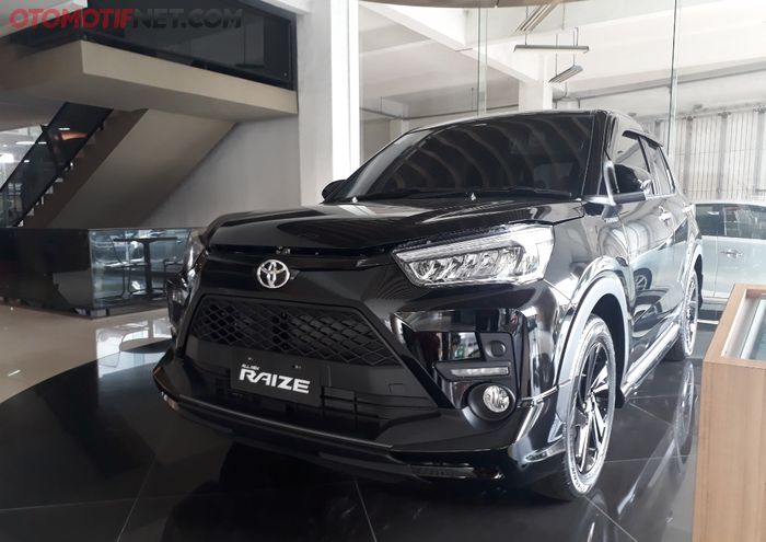 Toyota Raize GR Sport di dealer