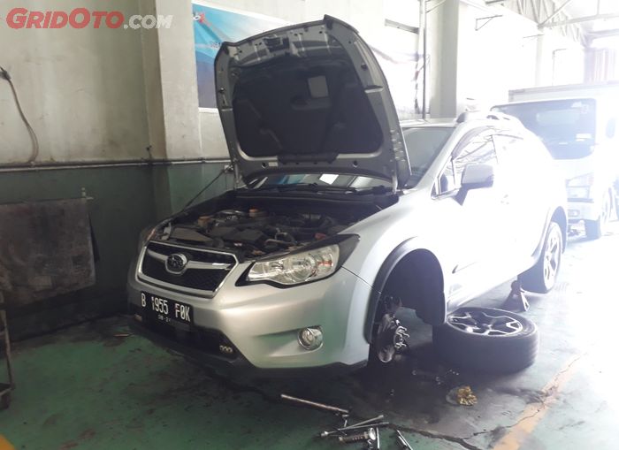 Ilustrasi Spare part Subaru XV yang dibutuhkan saat servis tersedia di BSS Motor di Bekasi