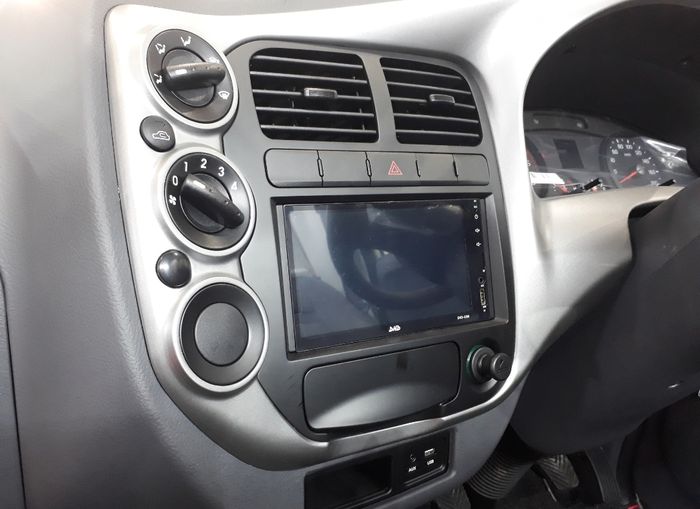 Had unit touchscreen 7 inci di bagian interior KIA Big-Up