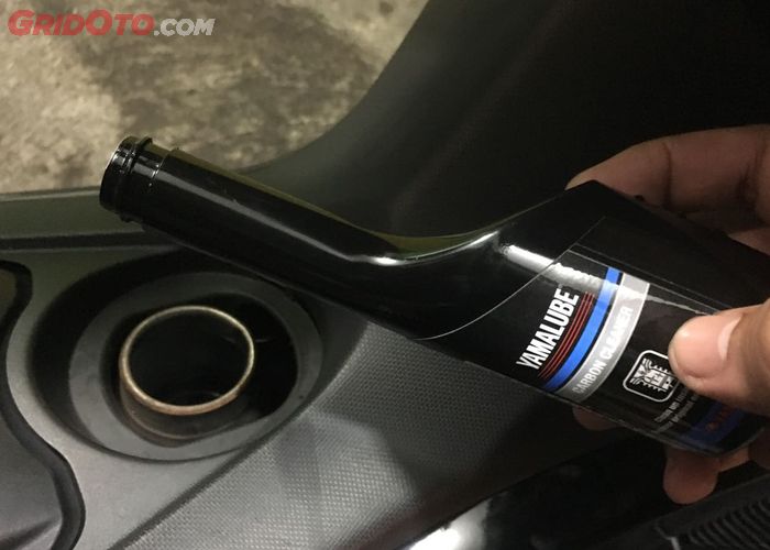 Apa Beda Injector Cleaner Dan Carbon Cleaner Buat Motor Ini Penjelasannya Gridoto Com