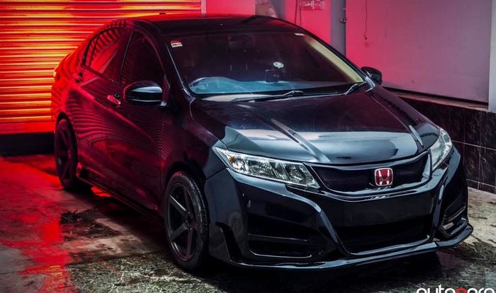 Honda City tampak lebih sangar