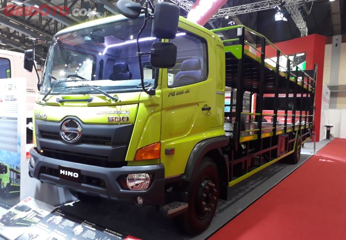 Truk Hino Ranger FG 235 JU