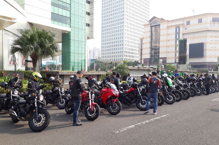 Komunitas moge Honda Rebel yang di razia BPRD di Senayan, Jakarta Pusat.