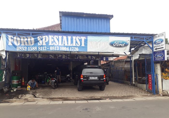 Eyna Motor, bengkel spesialis Ford