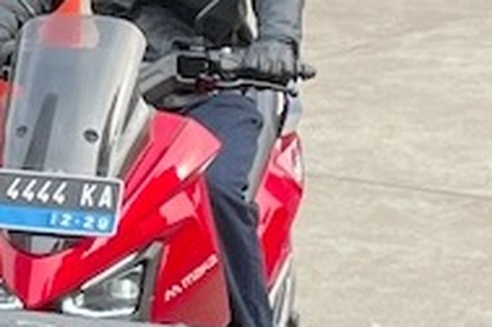 Diduga Motor listrik MAKA Motors sedang melakukan syuting di jalan