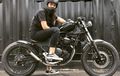 Lady Biker Cantik Ini Buat dan Jual Sendiri Helm Karya Tangannya, Seperti Apa Perawakannya?