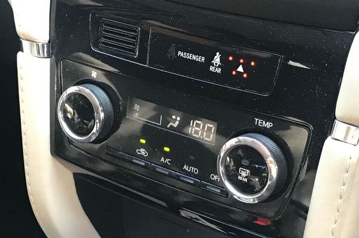 Tips mengecek kondisi AC mobil bekas.