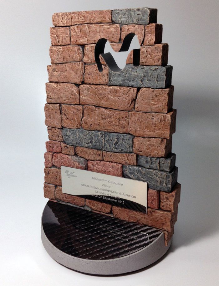 Trofi untuk MotoGP Aragon