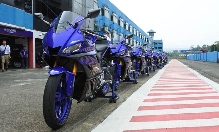 Tampilan Yamaha New R25