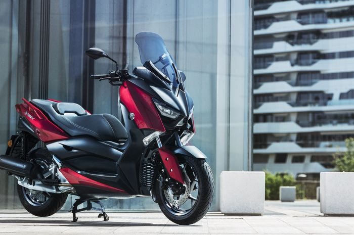 Yamaha XMAX 125