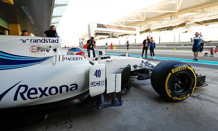 Robert Kubica saat mengikuti tes bersama tim Williams di Abu Dhabi