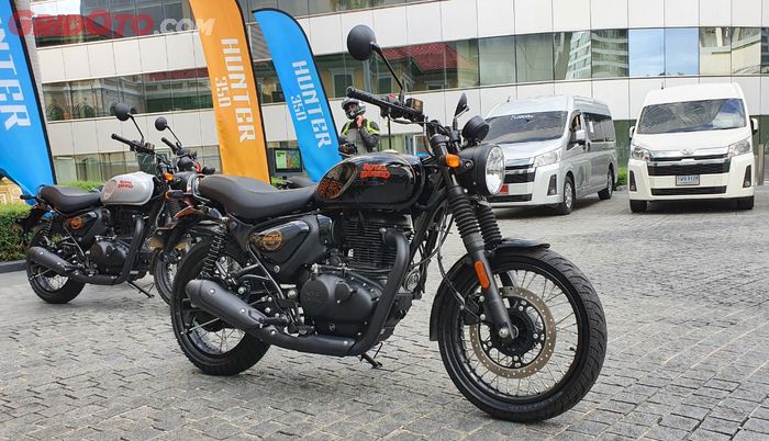 Royal Enfield Hunter 350 Retro