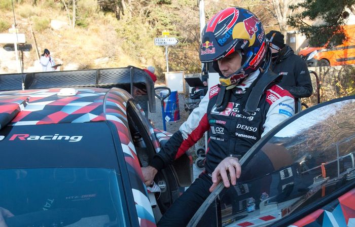 Juara dunia reli delapan kali Sebastien Ogier dipastikan tampil pada seri pembuka WRC 2022 mengendarai mobil reli hybrid Toyota GR Yaris Rally1