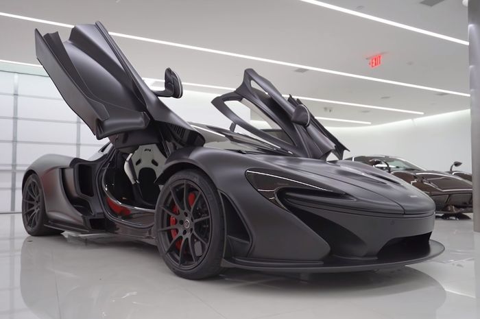 McLaren P1 berbodi serat karbon