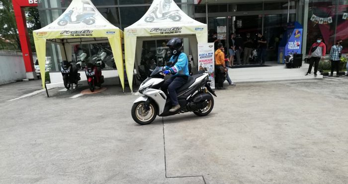 Sesi test ride All New Aerox 155 Connected dilakukan dengan tetap mematuhi protokol kesehatan
