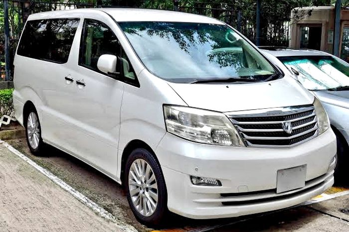 Toyota Alphard AH10