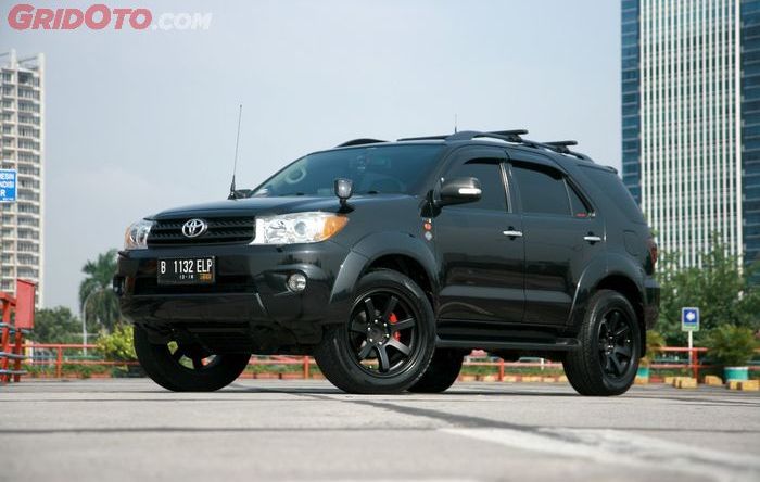 Toyota Fortuner 2.7 G Lux 2009 gaya off-road ala ibu dua anak