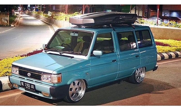 Modifikasi Toyota Kijang Grand Extra dengan gaya kekinian