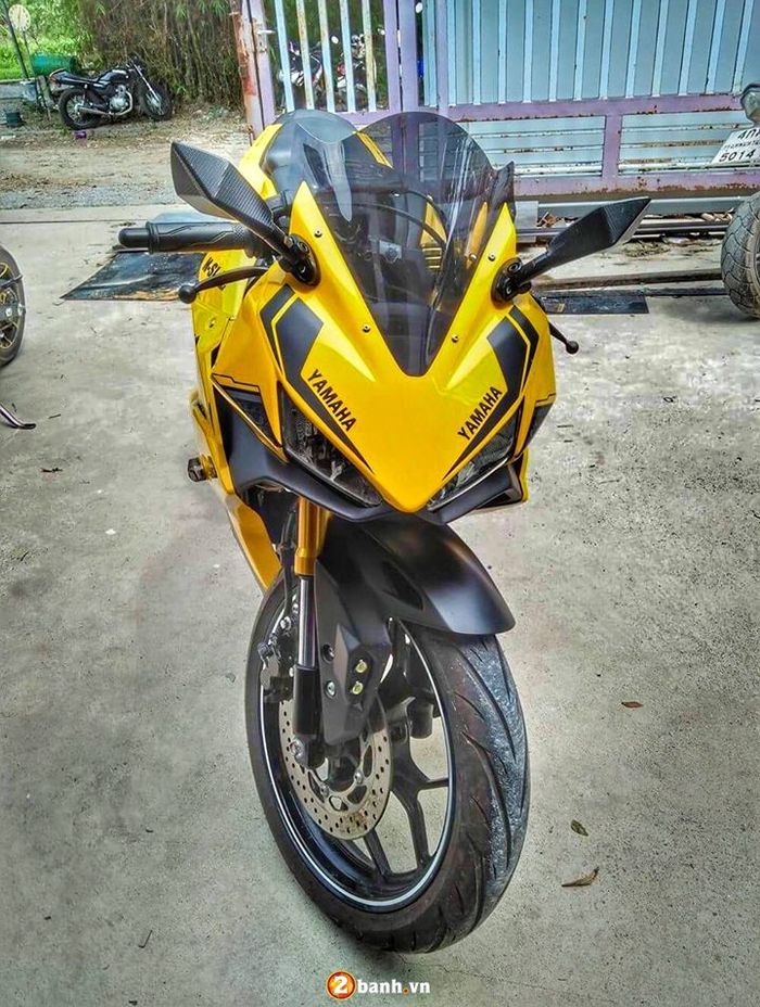 Bagian wajahnya mirip Honda CBR150