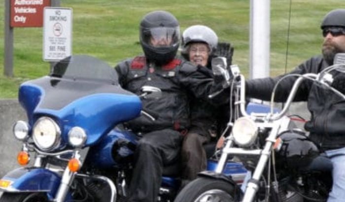 Elgin saat menikmati turing bersama biker Harley-Davidson