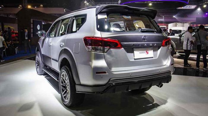 Tampilan belakang Nissan Terra S Concept