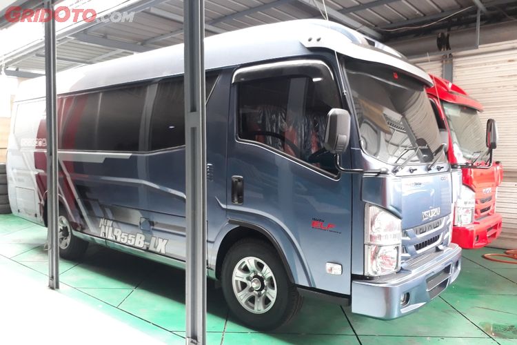 Barangkali Penasaran Berikut Kisaran Harga Bus Bekas Di Showroom Gma Gridoto Com