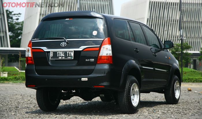 Toyota Kijang Innova Diesel 2014 ALTO