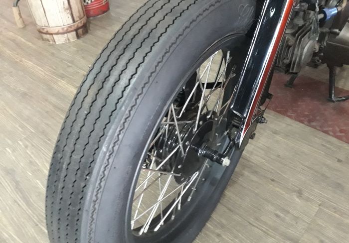 Ilustrasi ban Swallow Classic