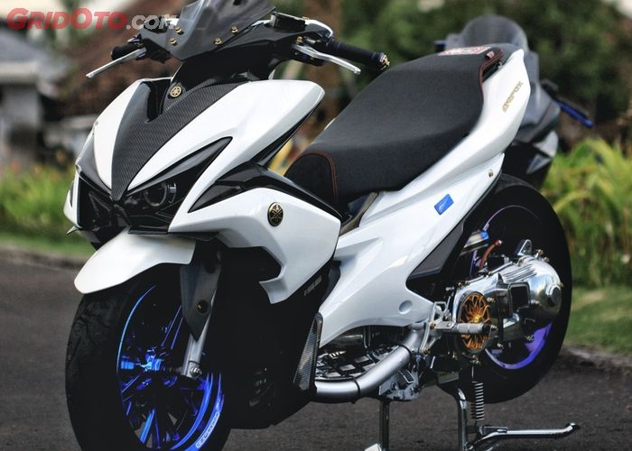 Modifikasi Yamaha Aerox Gambot Ini Malah Tembus Seharga Barunya Gridoto Com