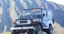 Demi Penuhi Kebutuhan Hidup, Jip Wisata Gunung Bromo Seperti Toyota Land Cruiser FJ40 Rela Dijual Murah Banget