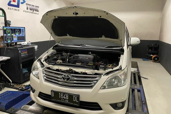 Ilustrasi remap ECU mobil