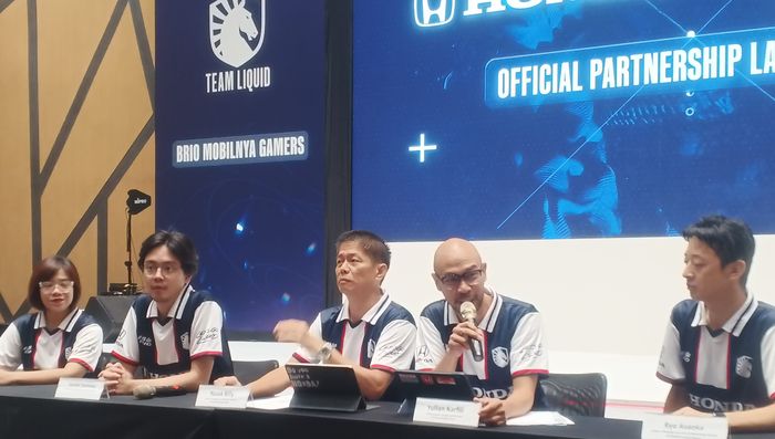 Konferensi pers kolaborasi Honda dan Team Liquid