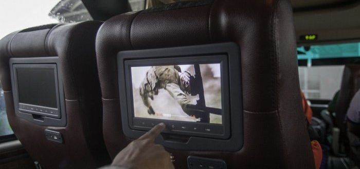 Audio visual bus seperti di pesawat