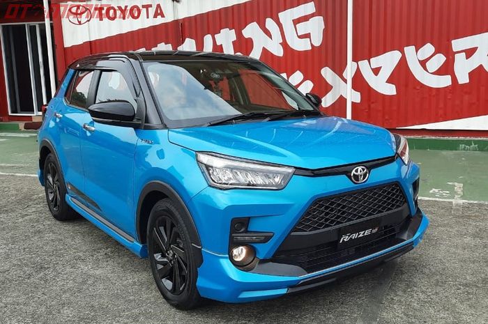 daftar harga mobil baru Small SUV per Januari 2023, ada Toyota Raize sampai Honda WR-V.