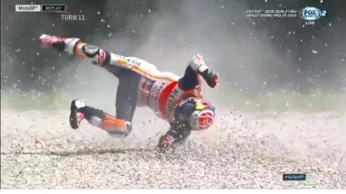 ilustrasi pembalap motogp jatuh