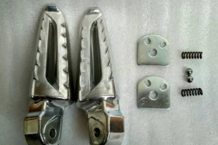 Begini Cara Pasang Footstep Honda Vario 150 Di Motor Matic Honda Lawas Gridoto Com