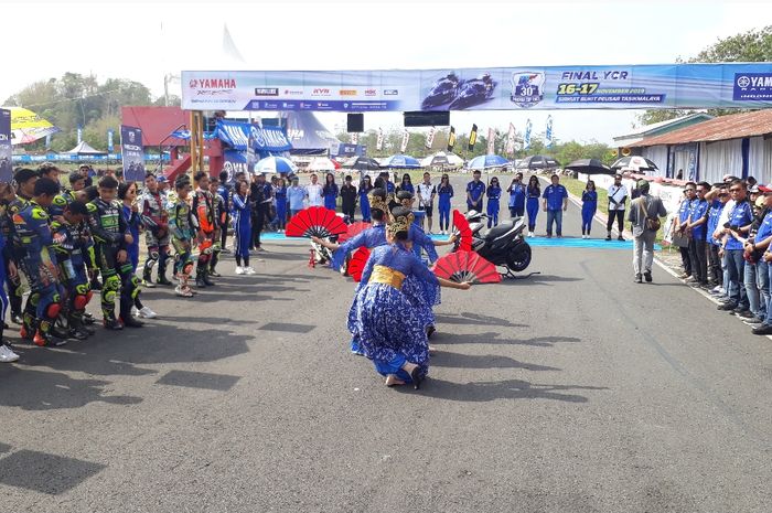 Opening ceremony Final Yamaha Cup Race 2019 di Tasikmalaya, Jabar.