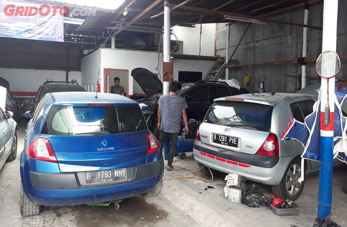 Bengkel spesialis Renault M&amp;B di Jakarta Barat