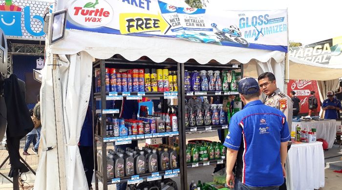 Booth Laris Chandra di Otobursa Tumplek Blek 2019