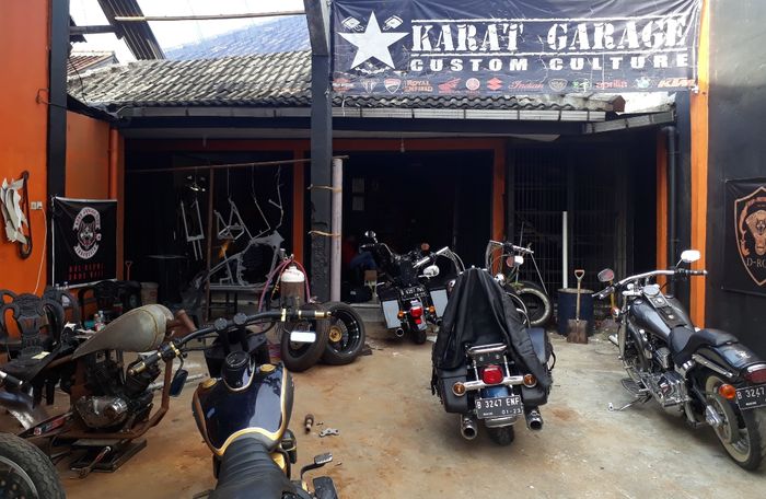 Lokasi lama Bengkel custom Karat Garage