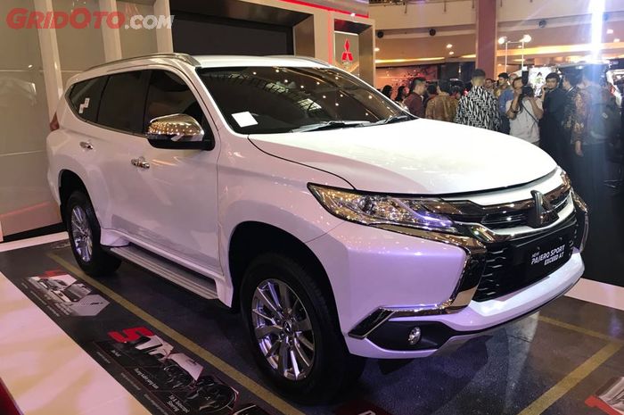 Pajero Sport Exceed 4x2 AT 