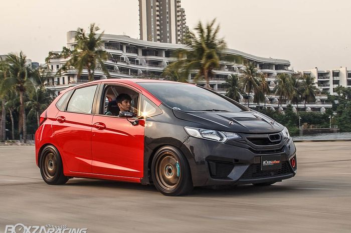 Honda Jazz GK5 bergaya racing datang dari Thailand