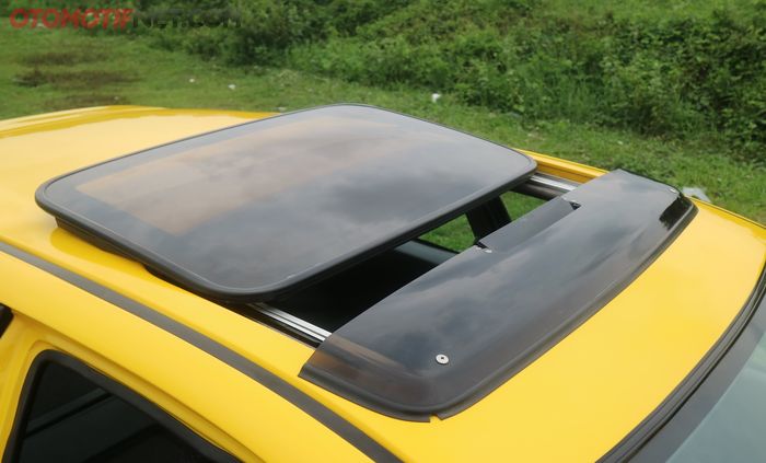 Sunroof dari EG6 SIR II yang masuk kategori langka