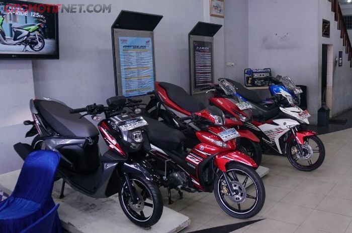 Beberapa produk Yamaha yang dijual di dealer Yamaha Aceh