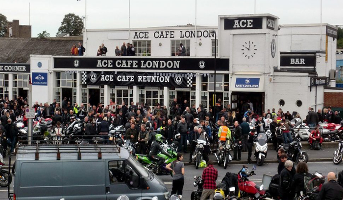 Ace Cafe, salah satu tempat lahirnya cafe racer