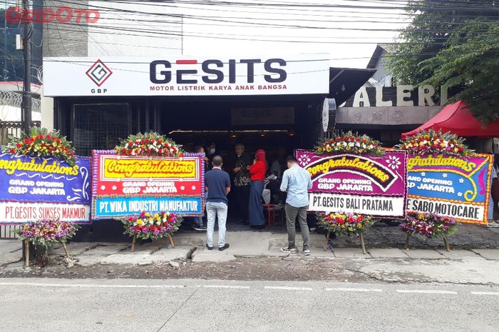Grand Opening dealer Gesits H. Nawi