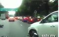 Polisi Saja Sampai Bilang Kampret Lihat Video Tabrakan Ini, Waduh Kok Bisa?