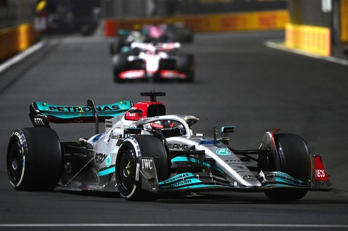 George Russell menyebut Mercedes kalah di semua bidang dari Red Bull pada balapan di F1 Arab Saudi 2022